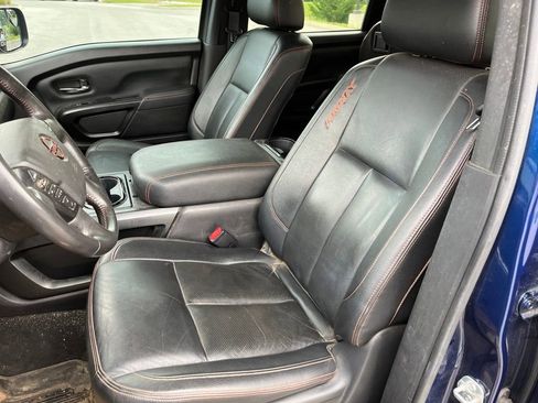 Used 2024 Nissan Titan PRO-4X w/ Pro-4x Convenience Package AWD/4WD image 6