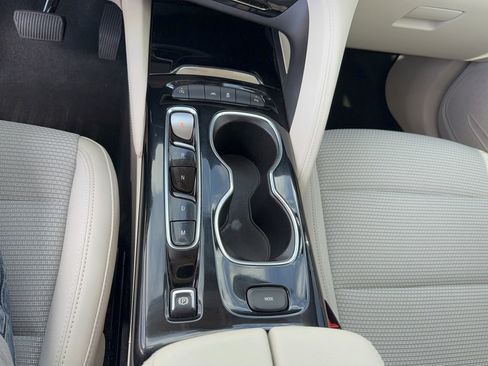 Used 2022 Buick Envision Preferred image 21