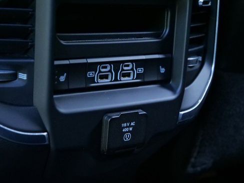 Used 2022 RAM 2500 Laramie AWD/4WD image 45