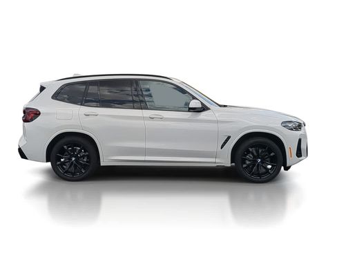 Used 2024 BMW X3 sDrive30i w/ Premium Package RWD image 9