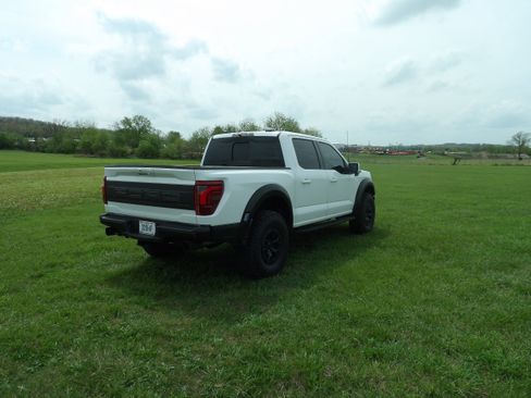 Used 2025 Ford F150 Raptor AWD/4WD image 6