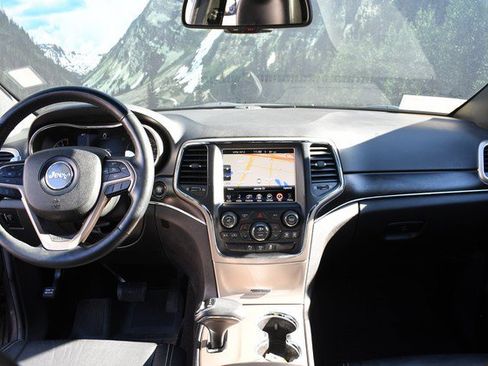 Used 2014 Jeep Grand Cherokee Limited w/ Trailer Tow Group IV image 18