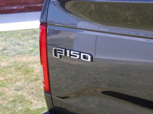 Used 2016 Ford F150 XLT w/ Equipment Group 302A Luxury AWD/4WD image 34