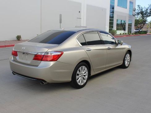 Used 2015 Honda Accord EX-L image 5
