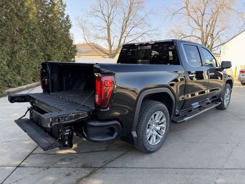 New 2026 GMC Sierra 1500 Denali w/ Technology Package AWD/4WD image 33