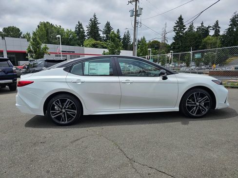 New 2026 Toyota Camry XSE AWD/4WD image 8
