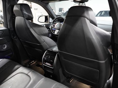 Used 2021 BMW X5 M w/ Competition Package AWD/4WD image 35