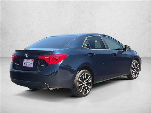 Certified 2019 Toyota Corolla SE FWD image 5