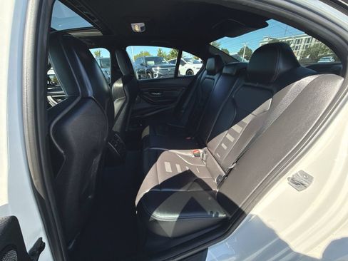 Used 2018 BMW M3 RWD image 25