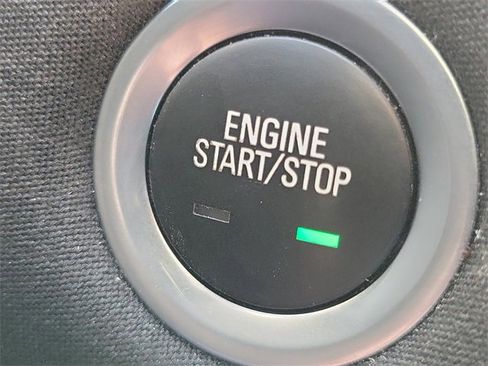 Used 2023 Chevrolet Malibu LT image 15