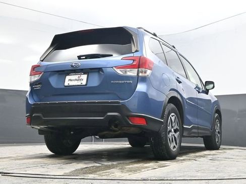 Used 2020 Subaru Forester Premium image 33