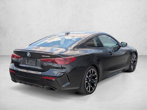 Used 2026 BMW M440i Coupe RWD image 2