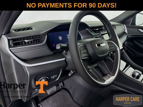 New 2025 Jeep Grand Cherokee L Laredo w/ Luxury Tech Group I image 11