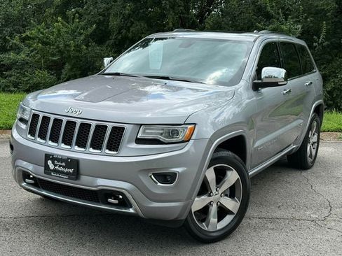 Used 2015 Jeep Grand Cherokee Overland AWD/4WD image 2