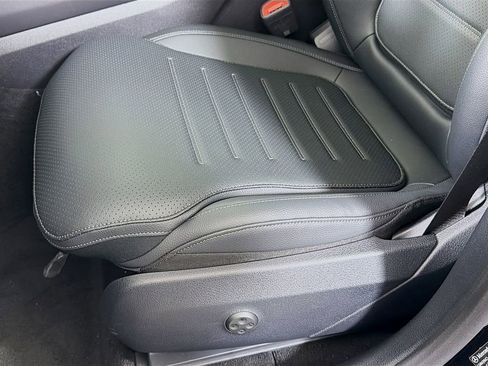 New 2026 Mercedes-Benz GLC 300 4MATIC image 23