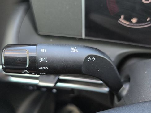 Used 2025 Hyundai Tucson SEL AWD/4WD image 16