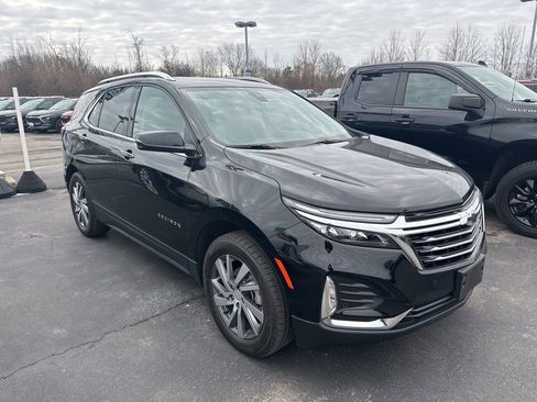 Certified 2023 Chevrolet Equinox Premier image 1