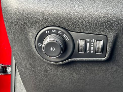 New 2026 Jeep Compass Latitude image 29