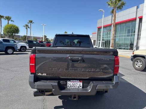 Certified 2026 Toyota Tacoma SR5 AWD/4WD image 6