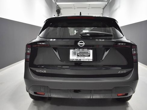 New 2026 Nissan Kicks SV w/ SV Premium Package image 9