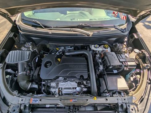 Used 2023 Chevrolet Equinox LT FWD image 27