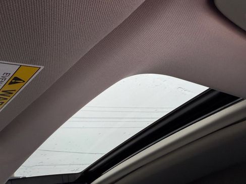 Used 2023 Honda Civic EX-L image 20