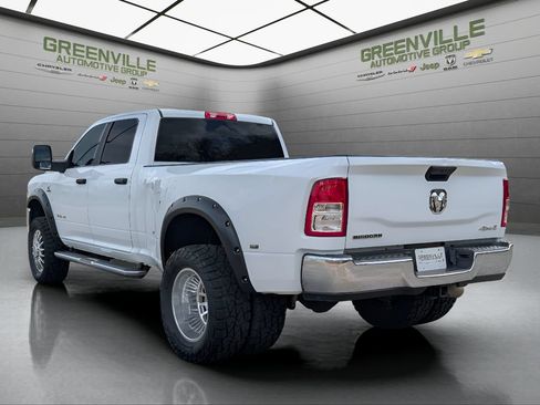 Used 2024 RAM 3500 Big Horn AWD/4WD image 8