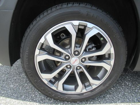 Used 2020 GMC Terrain SLT w/ Preferred Package FWD image 8
