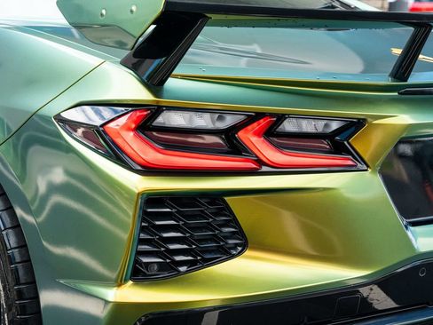 Used 2020 Chevrolet Corvette Stingray Coupe w/ 1LT RWD image 20