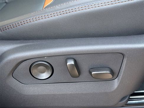 New 2026 GMC Sierra 1500 AT4 w/ AT4 Premium Package image 40