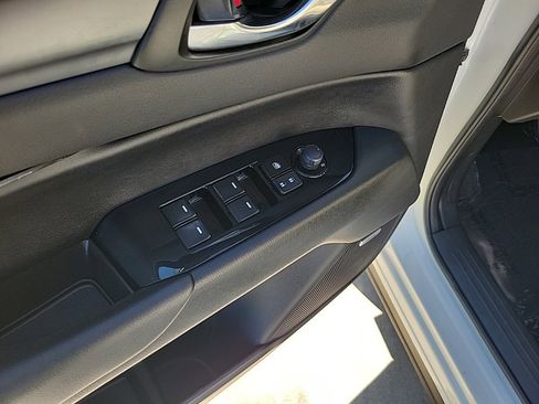 Used 2018 MAZDA CX-5 Touring w/ Preferred Equipment Package image 15