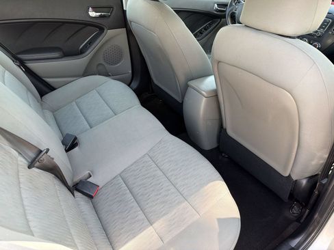 Used 2014 Kia Forte LX FWD image 27