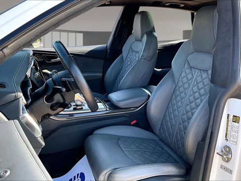 Used 2021 Audi SQ8 Prestige AWD/4WD image 26