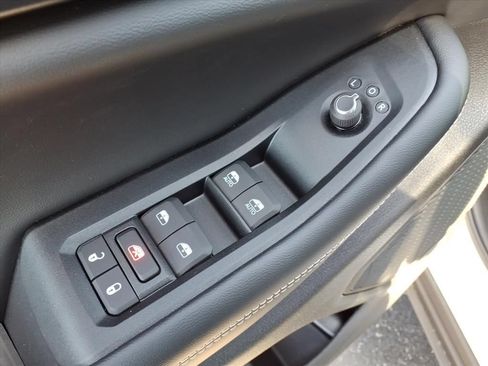 New 2026 Jeep Grand Cherokee Laredo AWD/4WD image 7