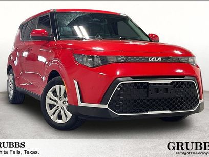 Used 2023 Kia Soul LX