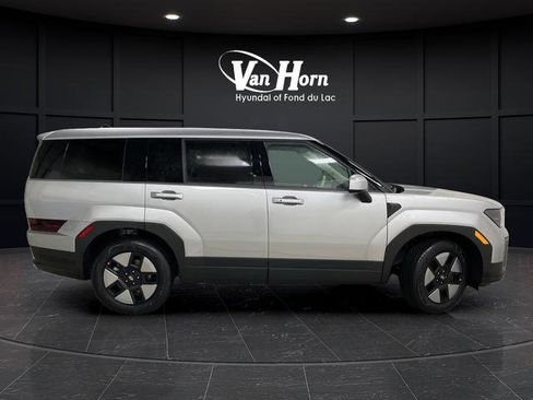 New 2026 Hyundai Santa Fe SE image 2