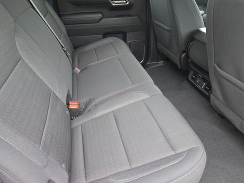 Used 2024 Chevrolet Silverado 1500 LT image 10