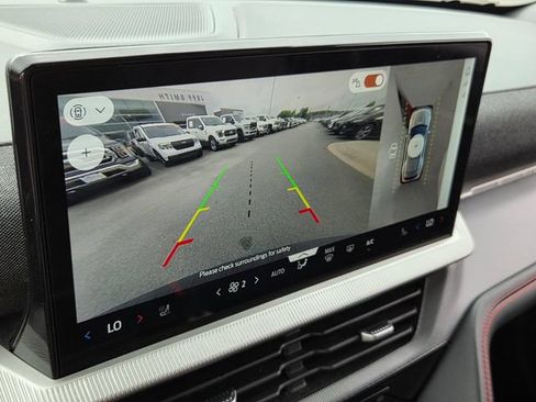 Used 2025 Ford Explorer ST-Line RWD image 20