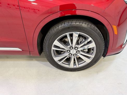 Used 2024 Cadillac XT6 Premium Luxury w/ Technology Package image 31