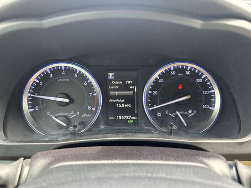 Used 2019 Toyota Highlander XLE image 18