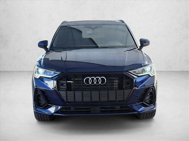 Used 2025 Audi Q3 2.0T Premium w/ Convenience Plus Package AWD/4WD image 2