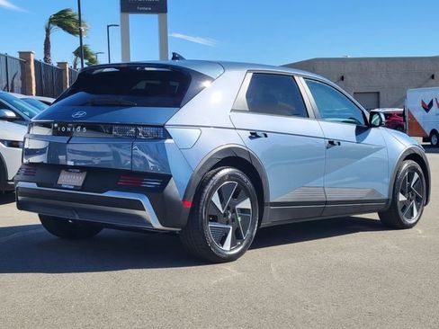 New 2026 Hyundai Ioniq 5 SE image 2