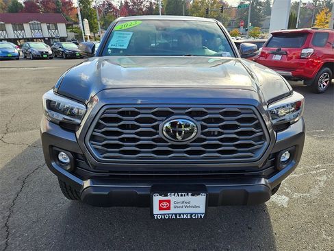 Certified 2023 Toyota Tacoma TRD Off-Road image 8