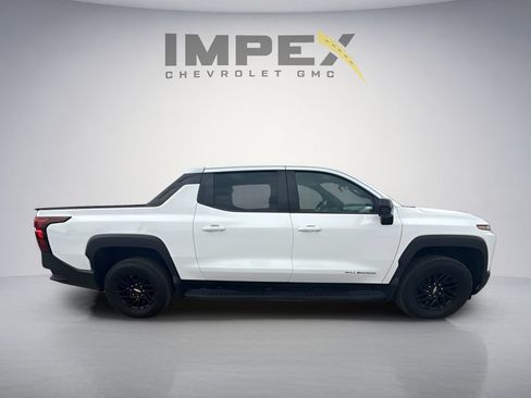 Used 2024 Chevrolet Silverado EV W/T AWD/4WD image 6