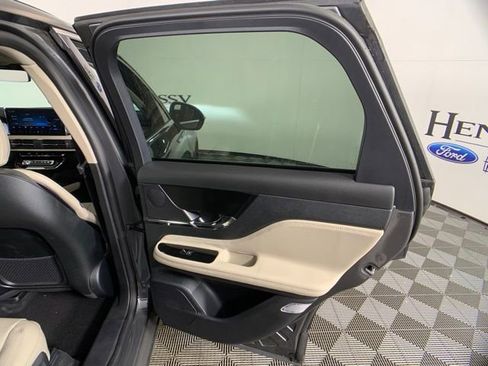 New 2025 Lincoln Corsair Premiere w/ Equipment Group 101A image 32