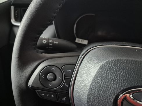 New 2025 Toyota RAV4 XLE image 19