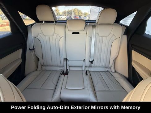 New 2025 Audi Q5 2.0T Premium Plus w/ Premium Plus Package AWD/4WD image 11