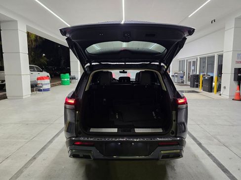 Used 2023 INFINITI QX60 Sensory w/ Vision Package FWD image 40
