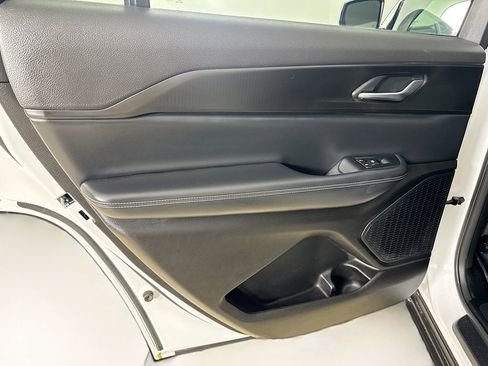 Certified 2023 Jeep Grand Cherokee L Laredo w/ Luxury Tech Group I image 21