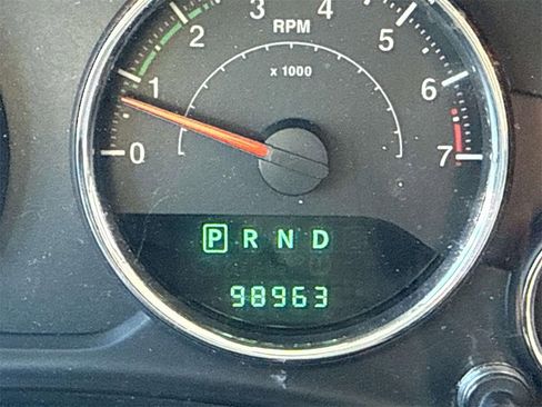 Used 2014 Jeep Wrangler Unlimited Sahara w/ Dual Top Group image 14